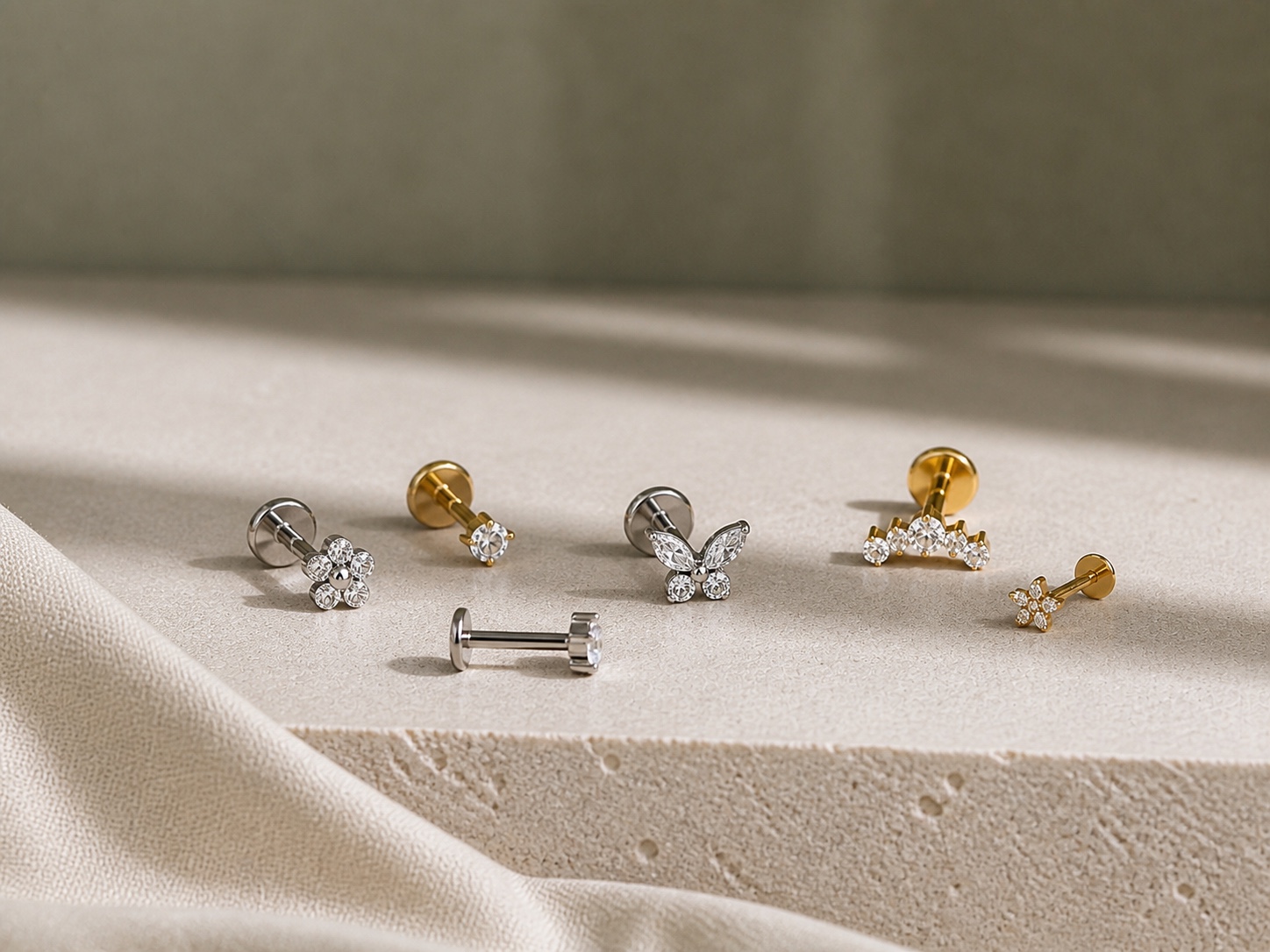 Labret Studs